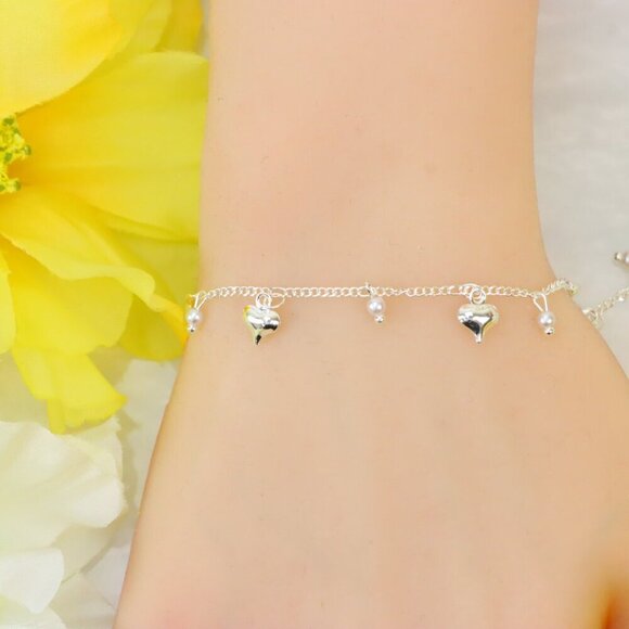 Minimalist Bracelet, Sleek & Modern Design, Women’s Fashion, YC110319-B - Picture 1 of 10